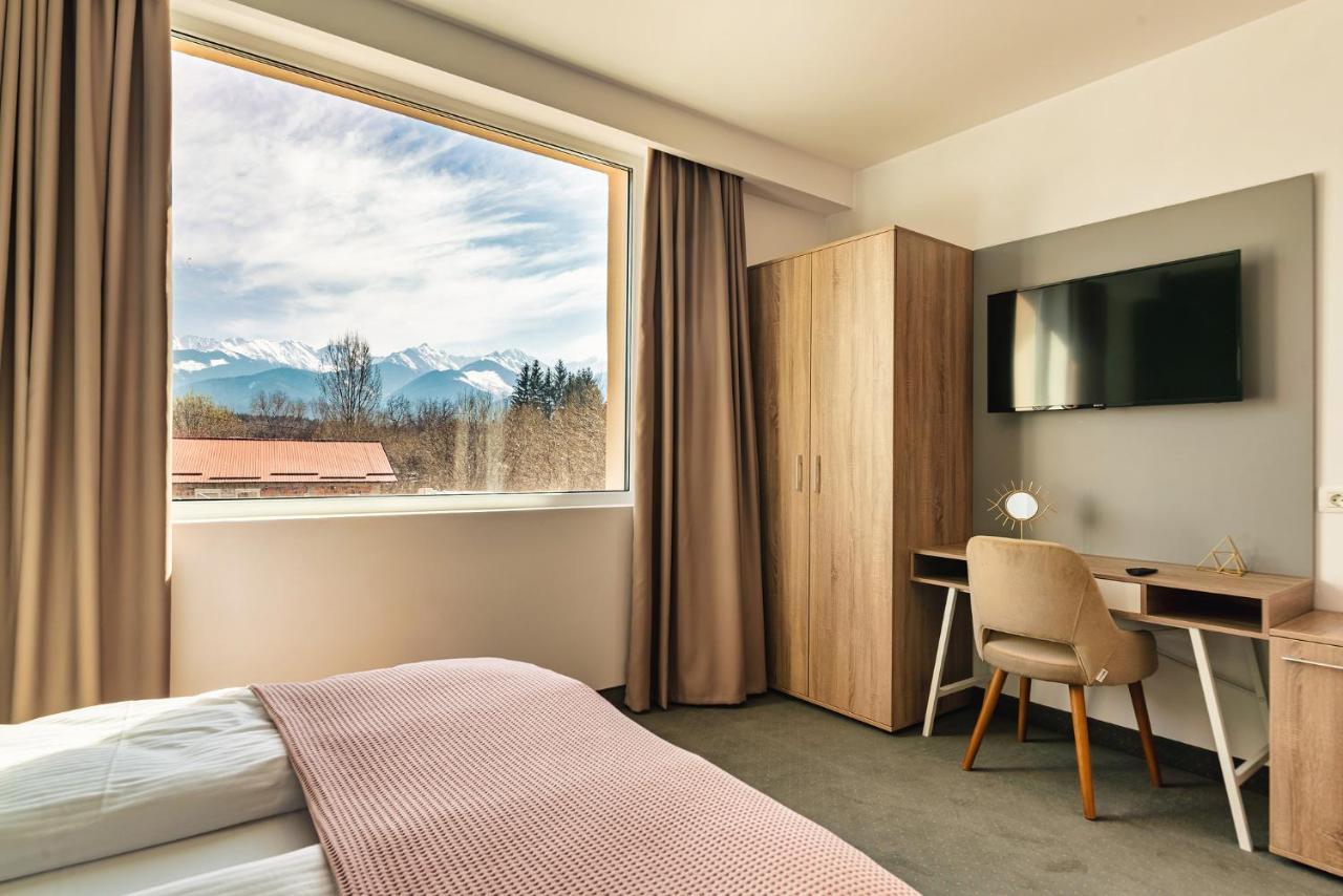 Saga Rooms Victoria  Eksteriør bilde